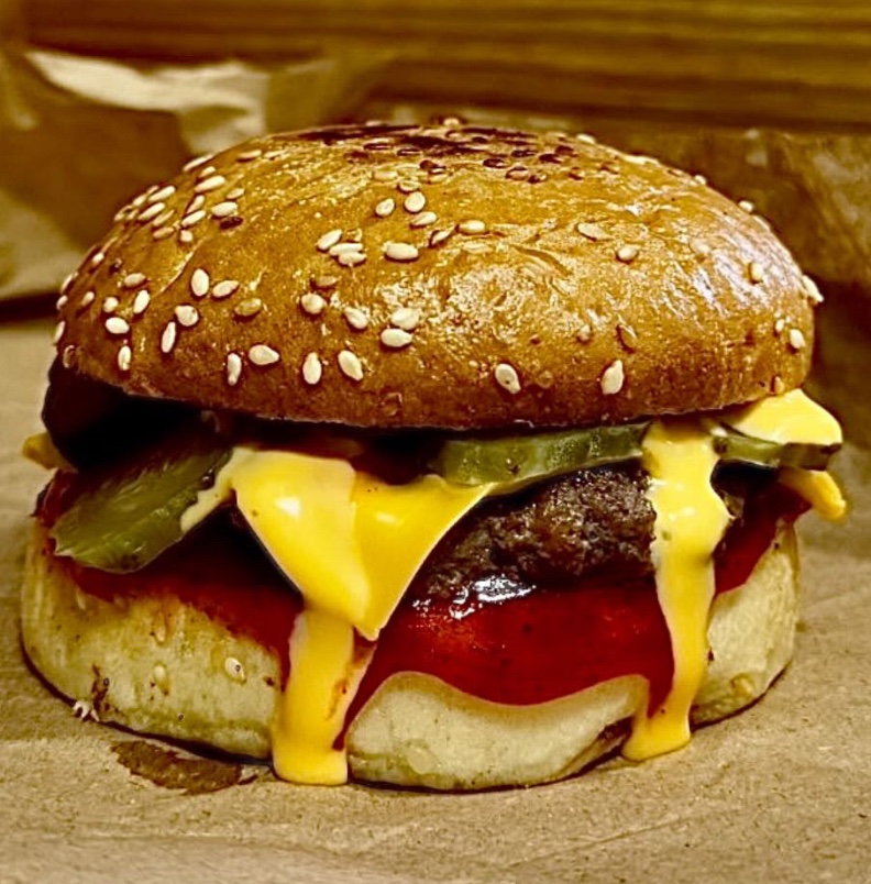 Cheesburger з яловичиною