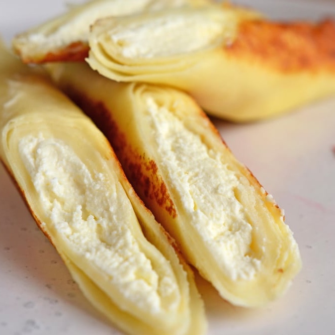 Млинці з солодким сиром
