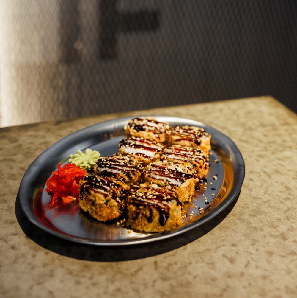 Темпура Рол з Вугрем