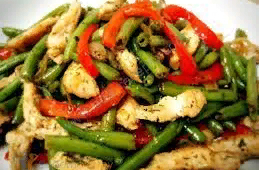 Гарячий салат із куркою