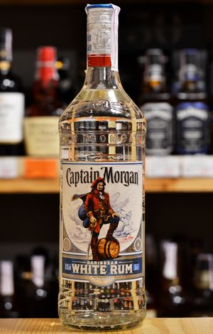 Capitan Morgan white