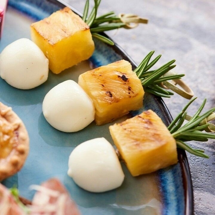 Канапе із сиру