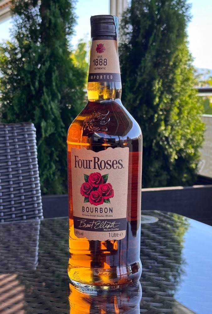 FOUR ROSES